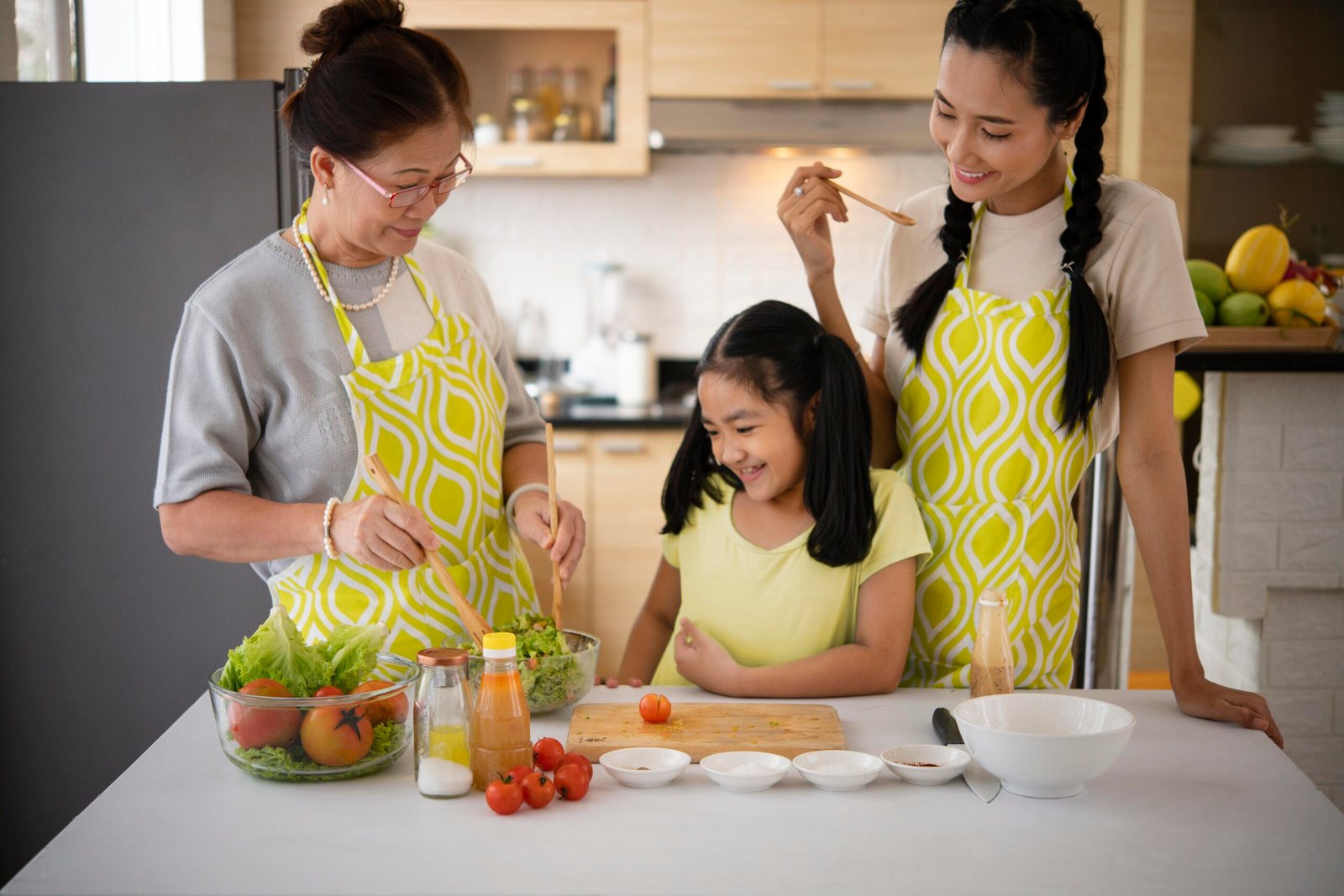 How to Make Family Meals More Meaningful